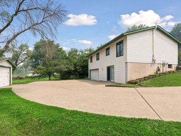 1415 11th Avenue, Newport, MN 55055