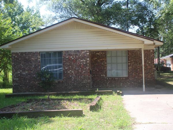 4406 W 16Th Avenue , Pine Bluff, AR 71603