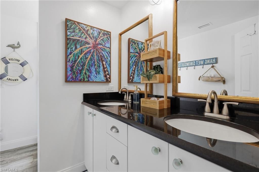 1447 Shadowlawn Dr , Naples, FL 34104 Photo