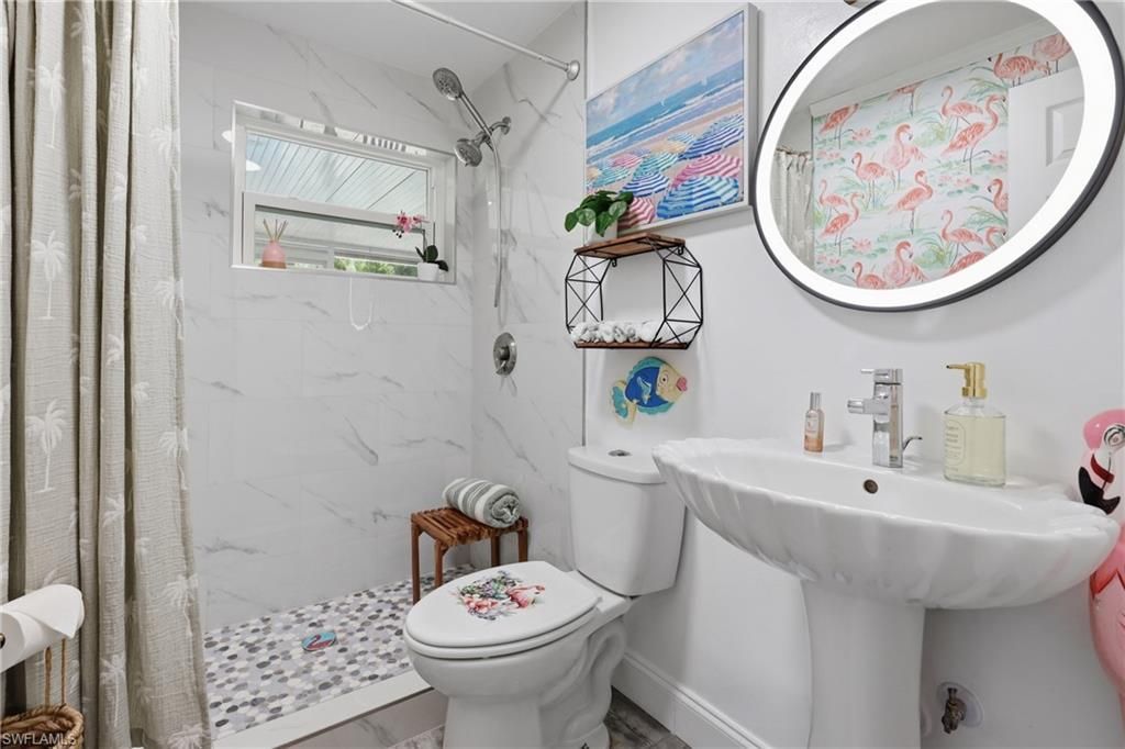 1447 Shadowlawn Dr , Naples, FL 34104 Photo