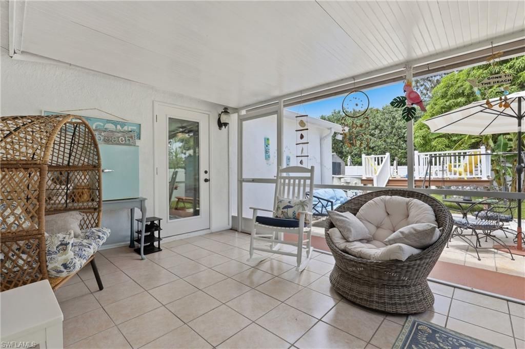 1447 Shadowlawn Dr , Naples, FL 34104 Photo