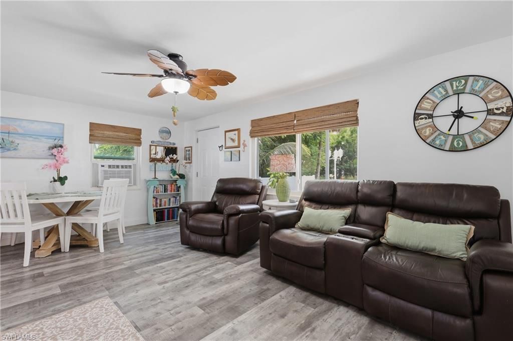 1447 Shadowlawn Dr , Naples, FL 34104 Photo