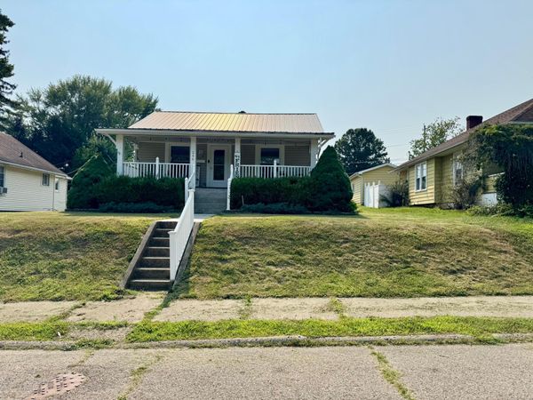 246 Highland Drive , New Lexington, OH 43764