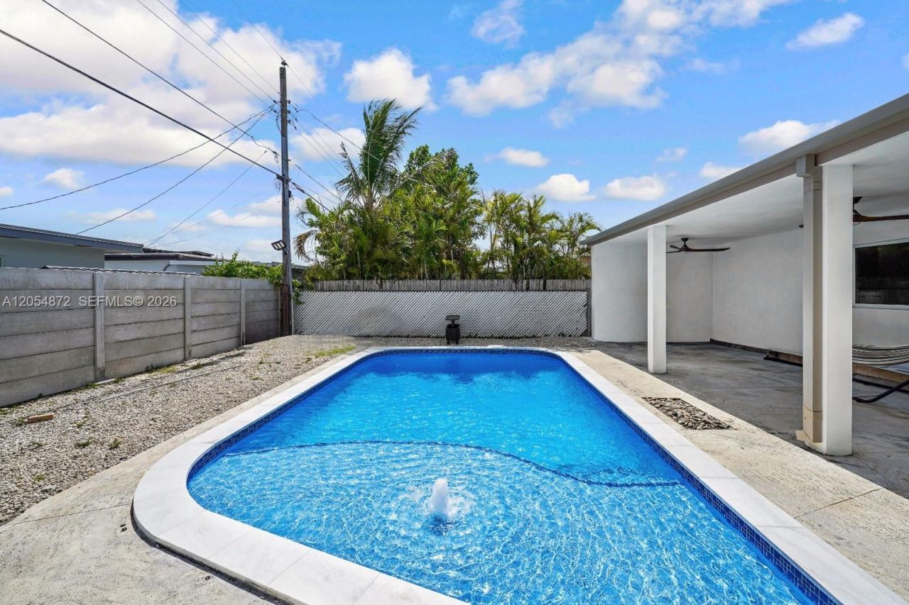 7920 Venetian St, Miramar, FL 33023 Photo