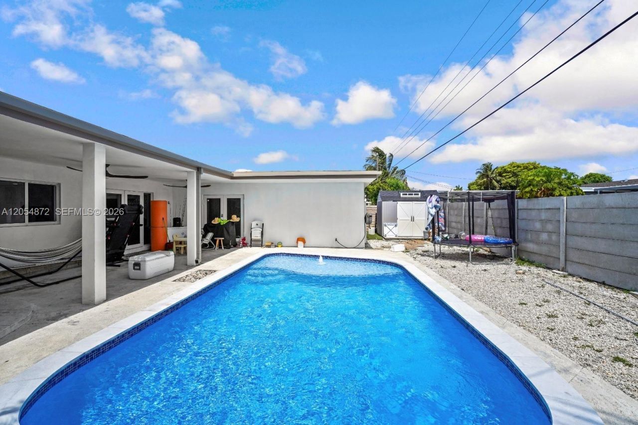 7920 Venetian St, Miramar, FL 33023 Photo