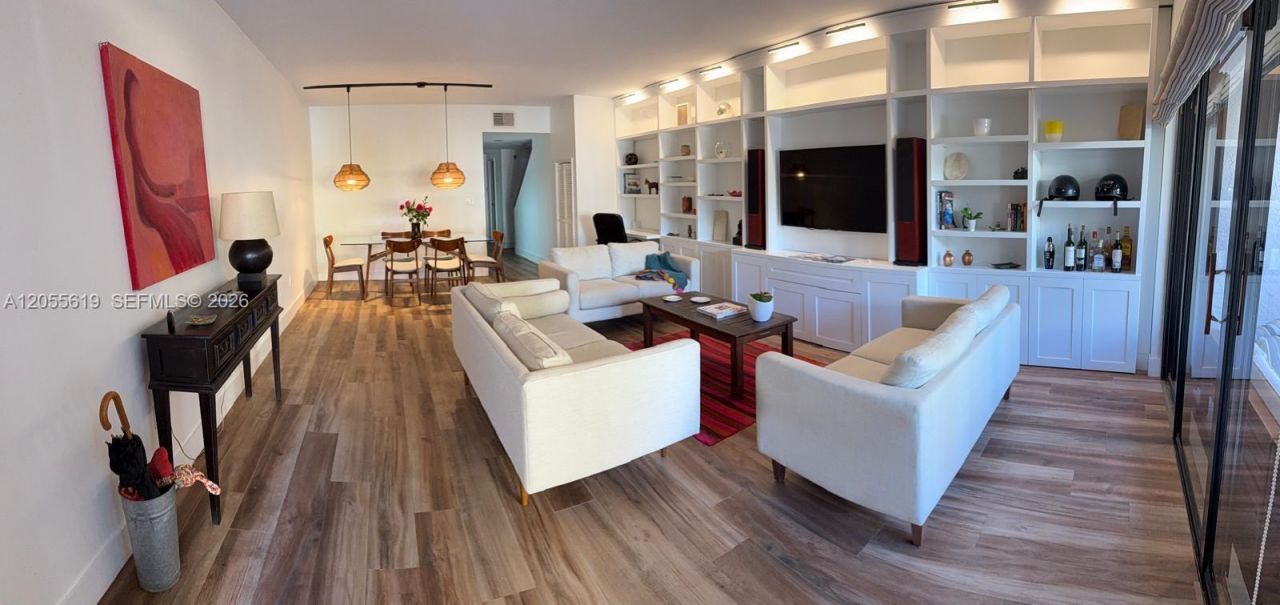 2600 Cardena St , Unit 13, Coral Gables, FL 33134 Photo