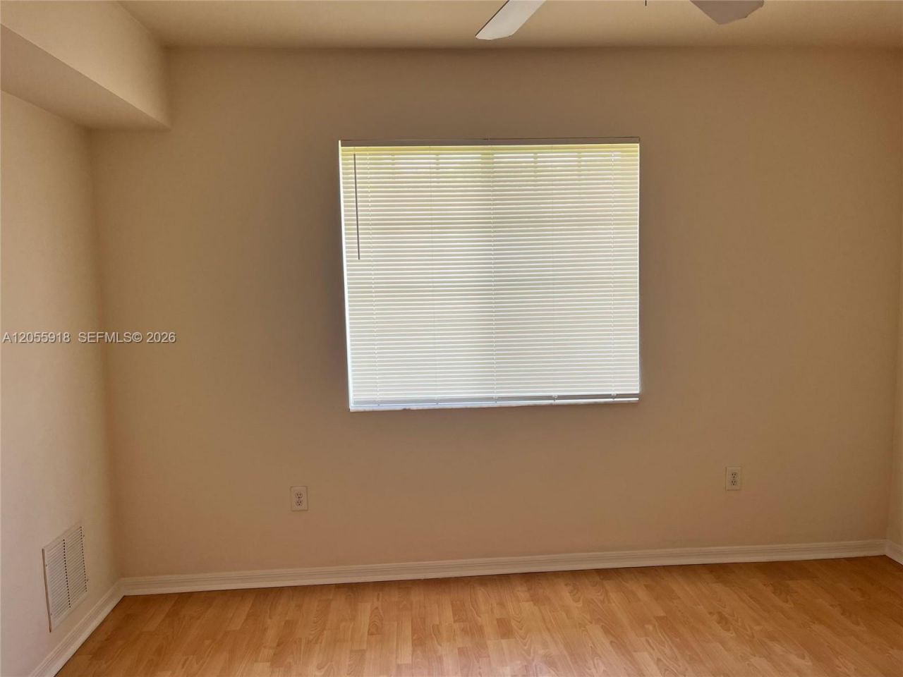 6492 Emerald Dunes Dr , Unit 307, West Palm Beach, FL 33411 Photo