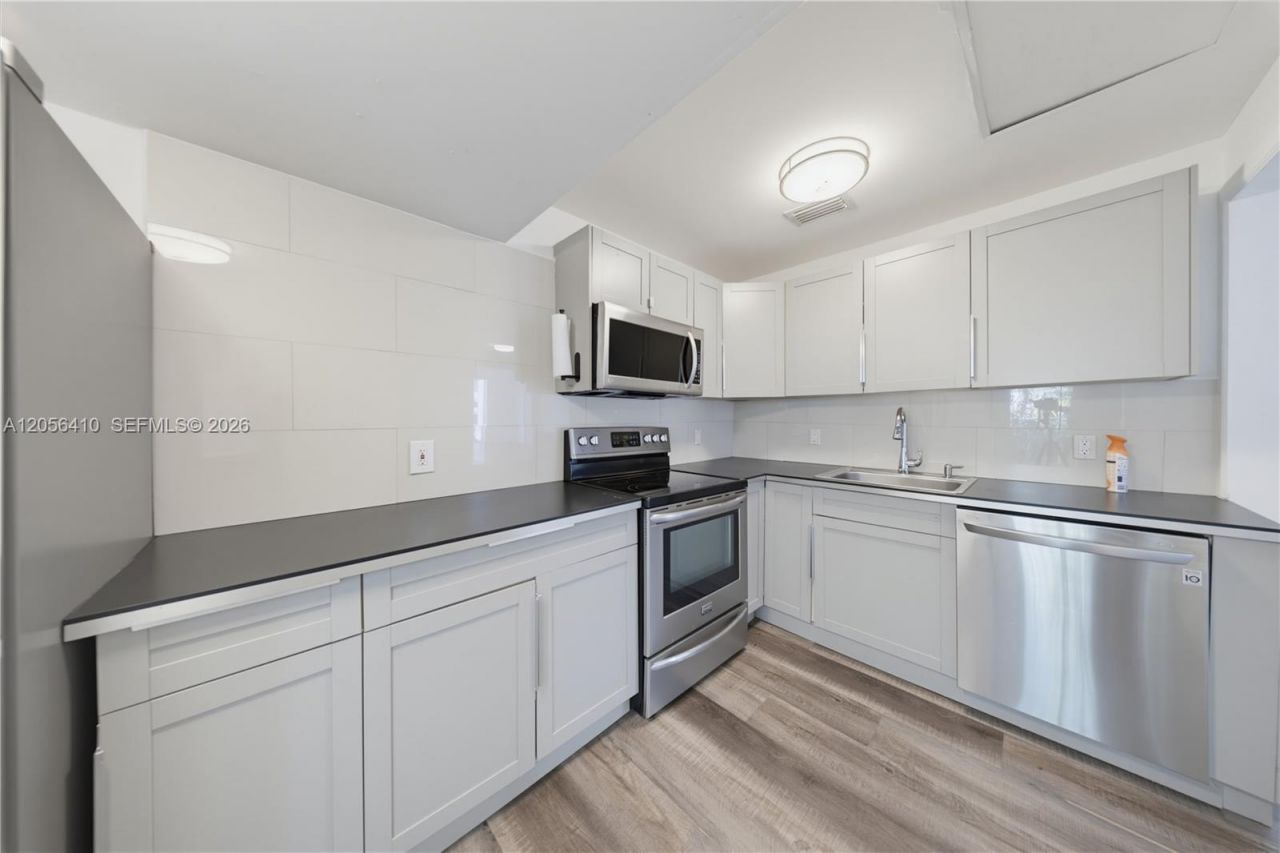76 W 14 St , Hialeah, FL 33010 Photo