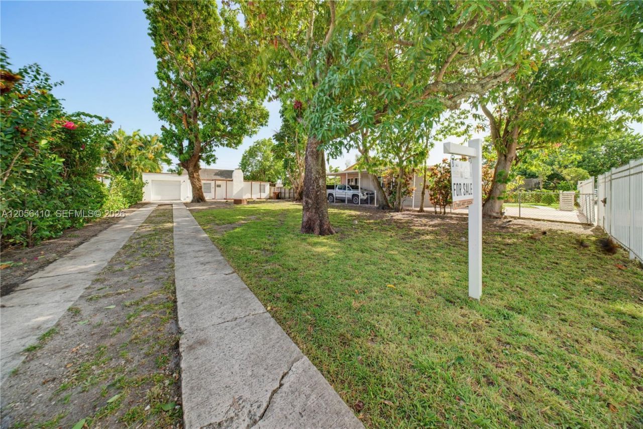 76 W 14 St , Hialeah, FL 33010 Photo
