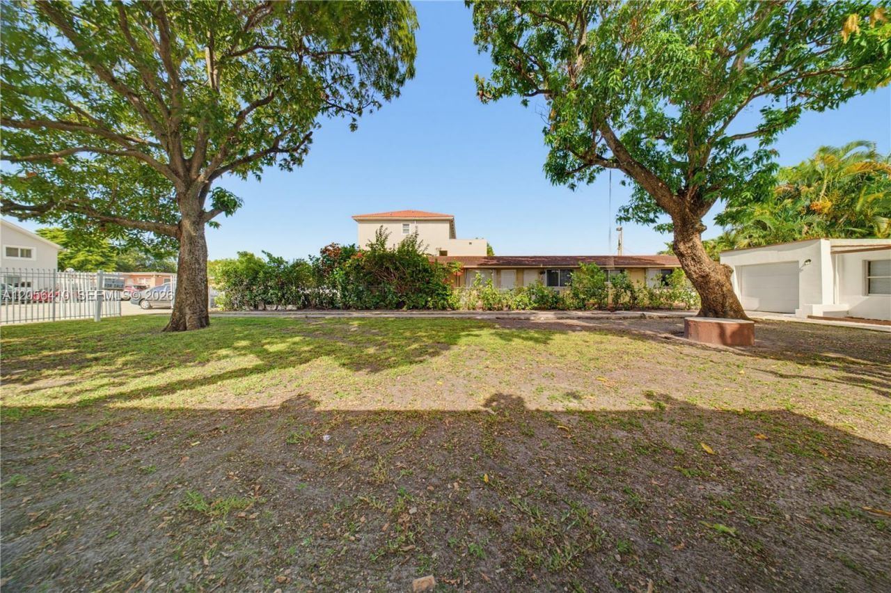 76 W 14 St , Hialeah, FL 33010 Photo