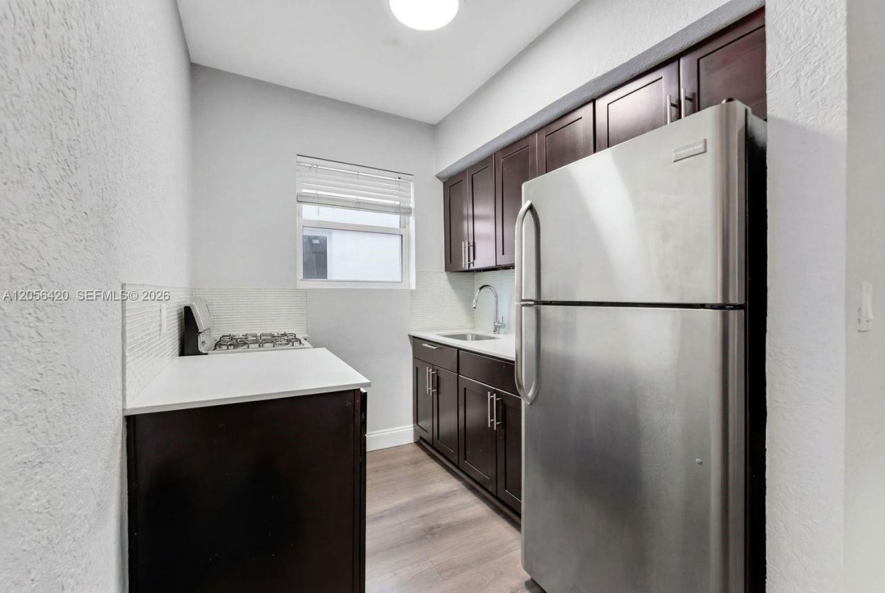 7334 Harding Ave , Unit 6, Miami Beach, FL 33141 Photo