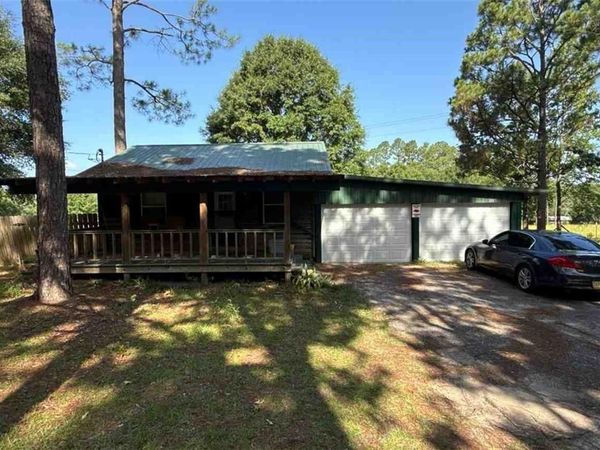 10610 Army Road S, Chunchula, AL 36521