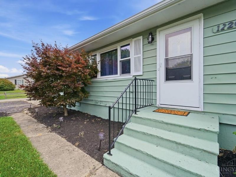 1220 N 11th Street, Miamisburg, OH 45342 Photo 4