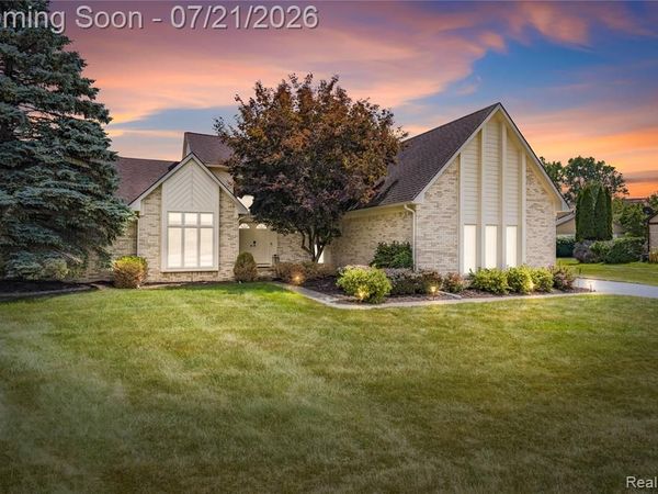 8146 Steven Court, CANTON, MI 48187
