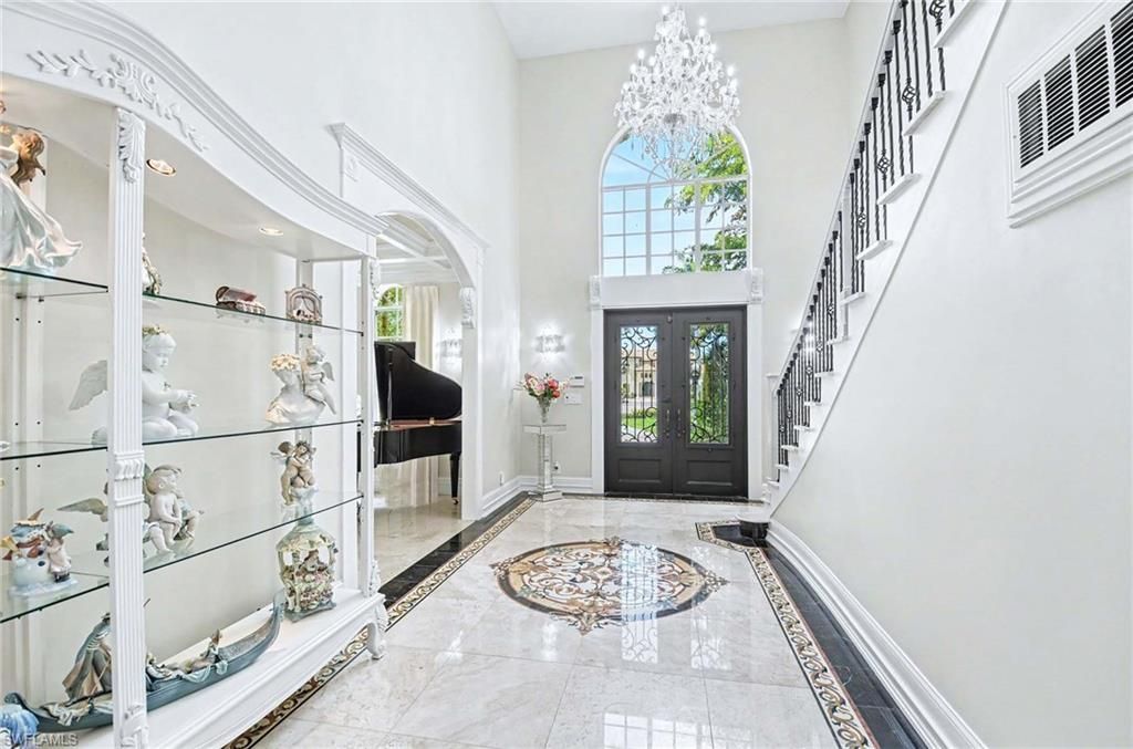 9250 The Ln, Naples, FL 34109 Photo