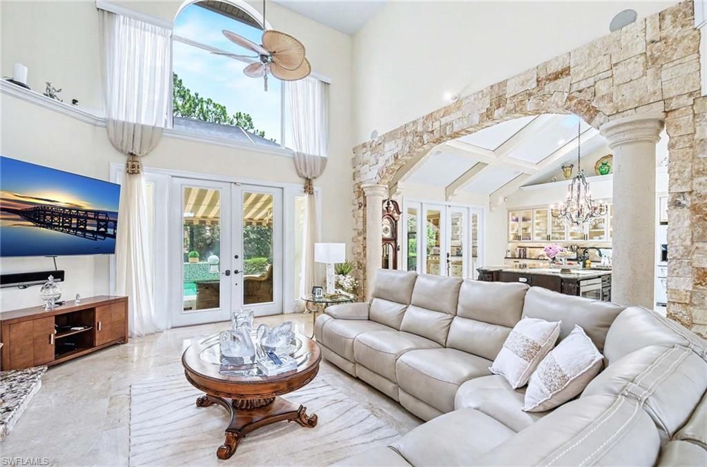 9250 The Ln, Naples, FL 34109 Photo