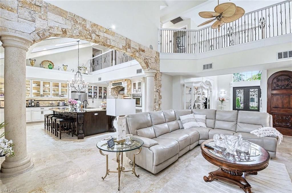 9250 The Ln, Naples, FL 34109 Photo
