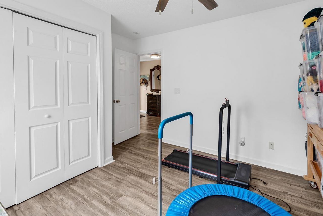 4291 Wrens Crossing  Photo 10