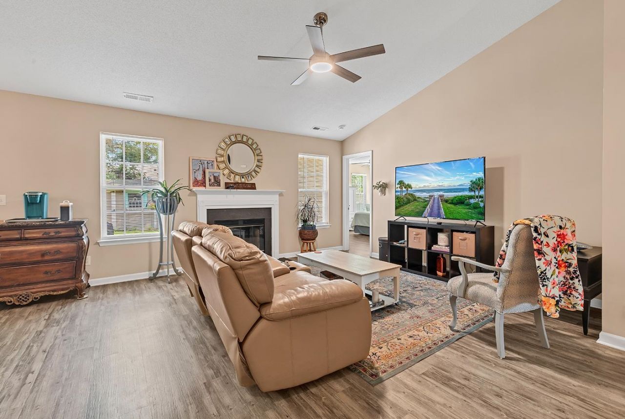 4291 Wrens Crossing  Photo 16