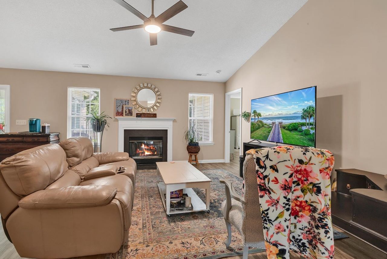 4291 Wrens Crossing  Photo 17