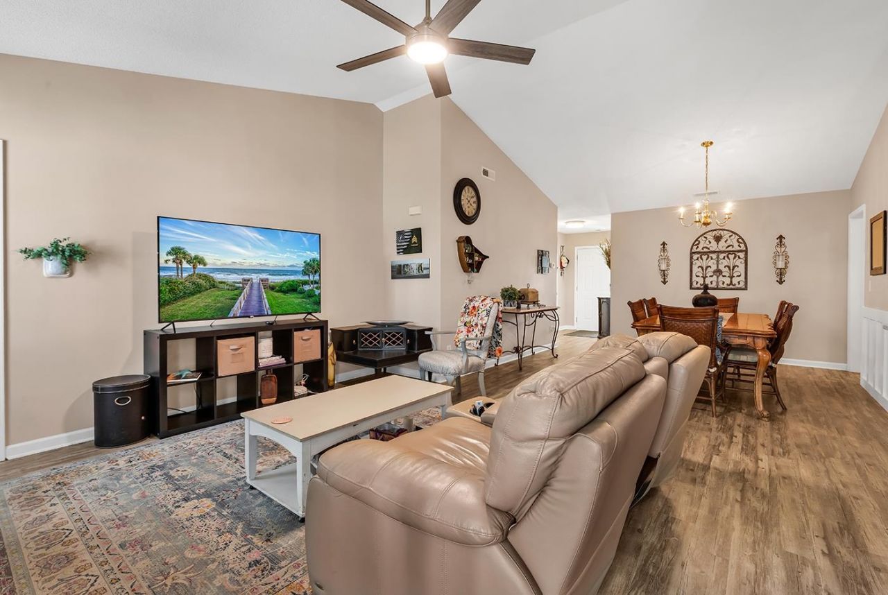 4291 Wrens Crossing  Photo 18