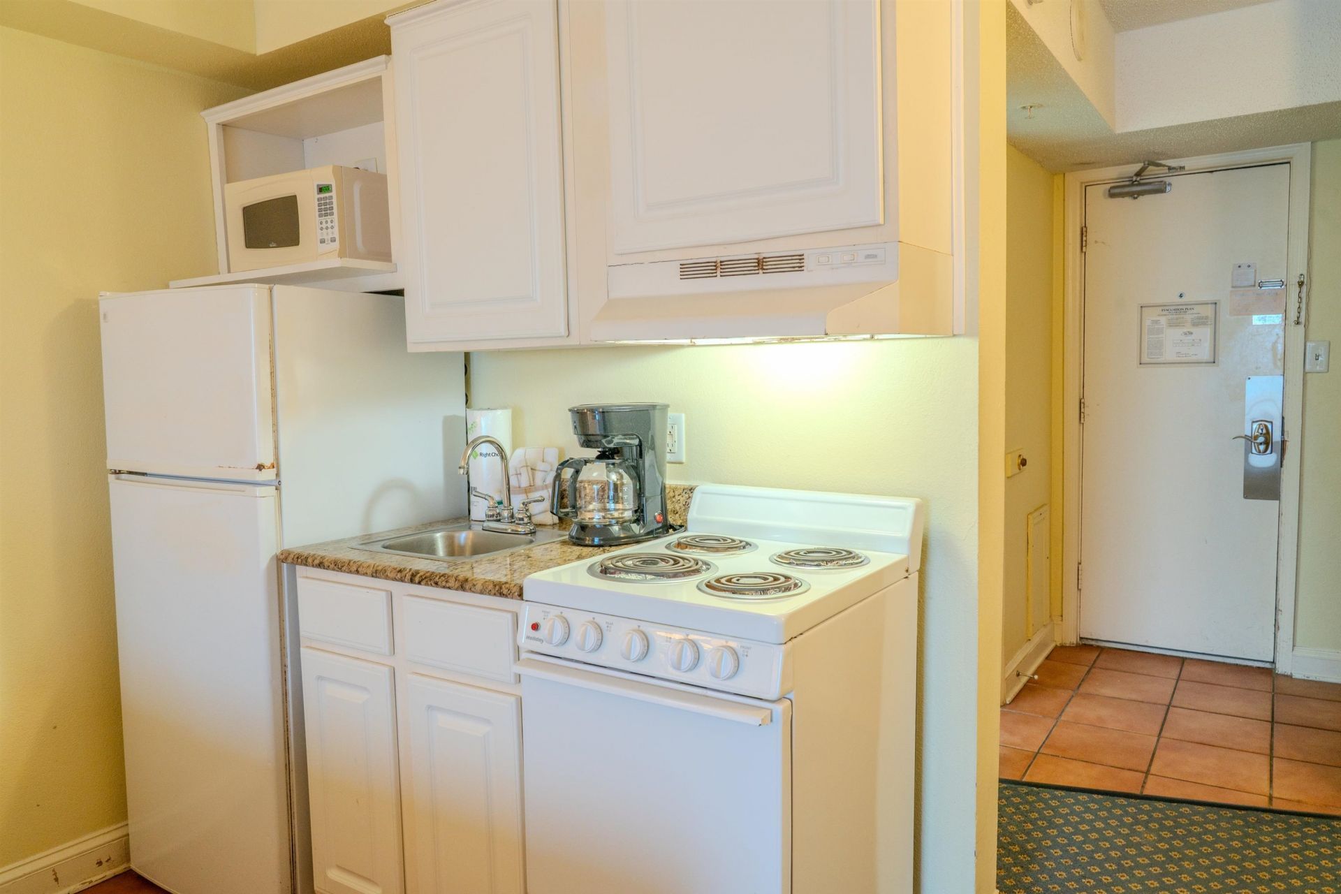 1207 S Ocean Blvd.  Photo 11