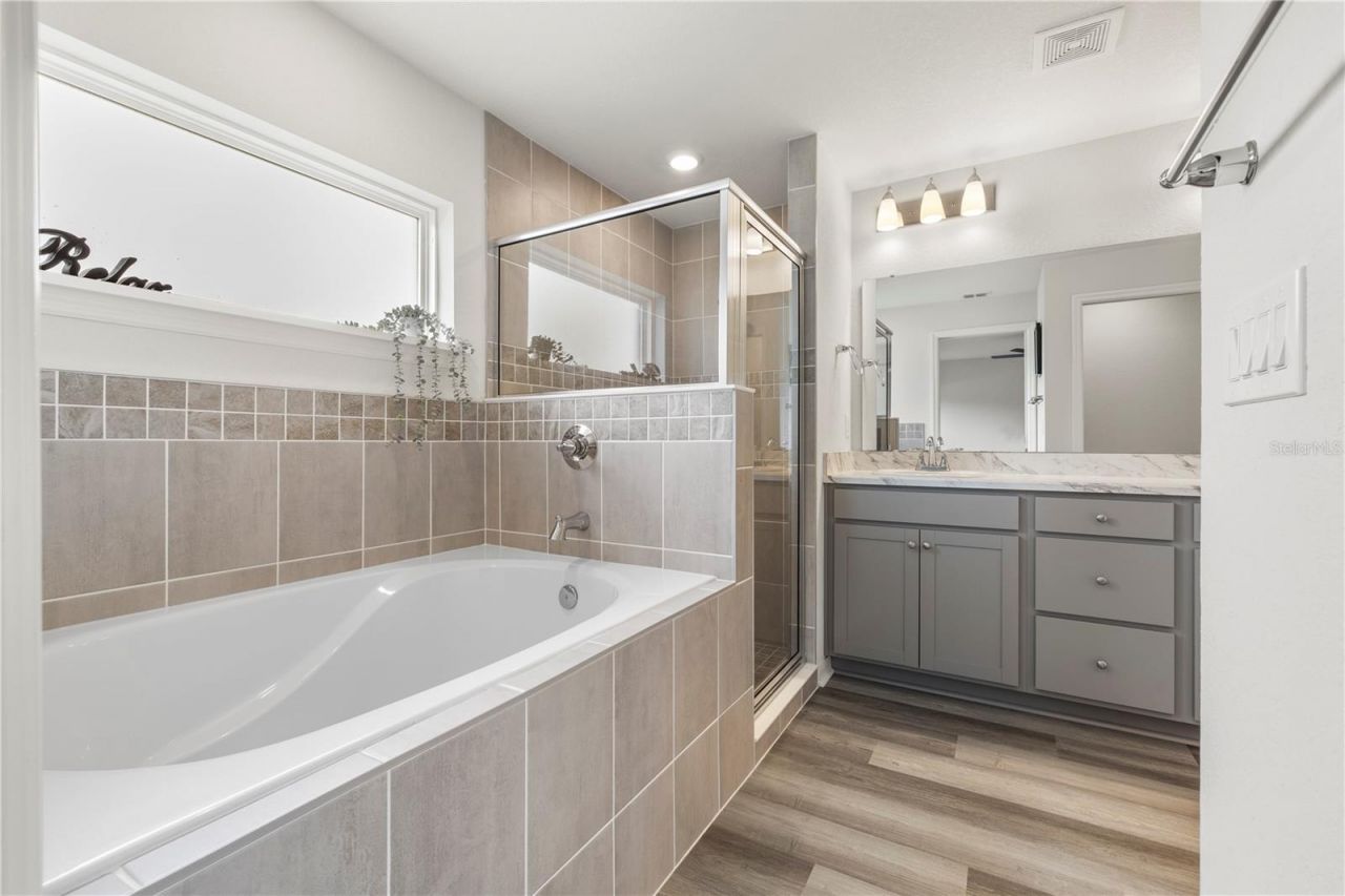 35542 Bellington Boulevard , Zephyrhills, FL 33541 Photo