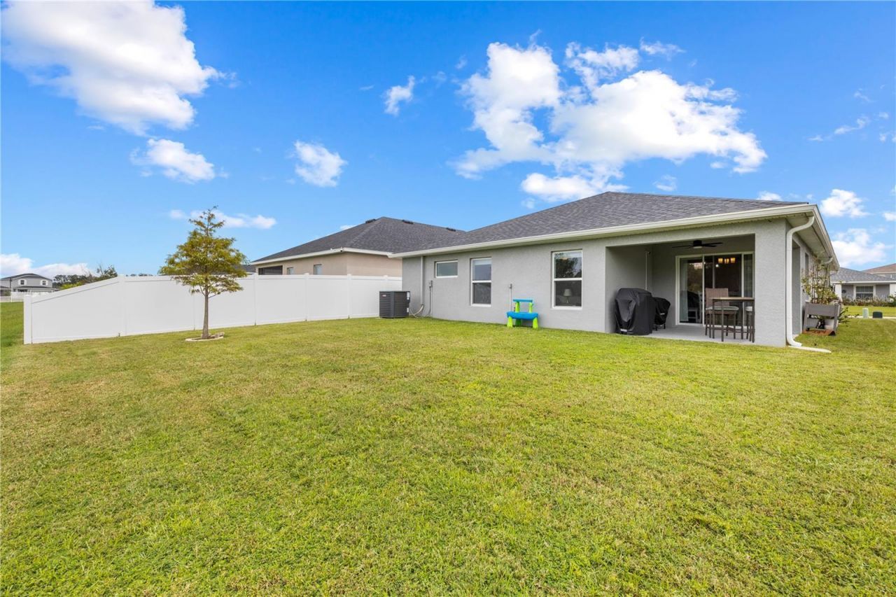 35542 Bellington Boulevard , Zephyrhills, FL 33541 Photo