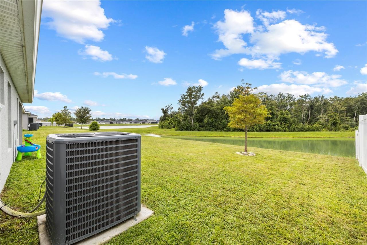 35542 Bellington Boulevard , Zephyrhills, FL 33541 Photo