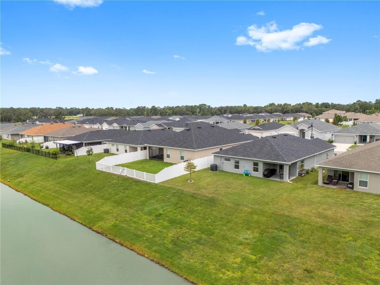 35542 Bellington Boulevard , Zephyrhills, FL 33541 Photo
