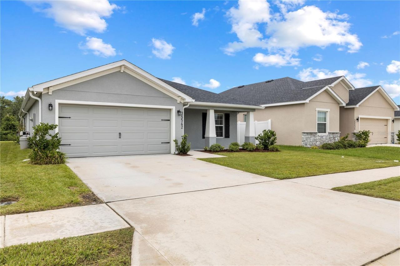 35542 Bellington Boulevard , Zephyrhills, FL 33541 Photo