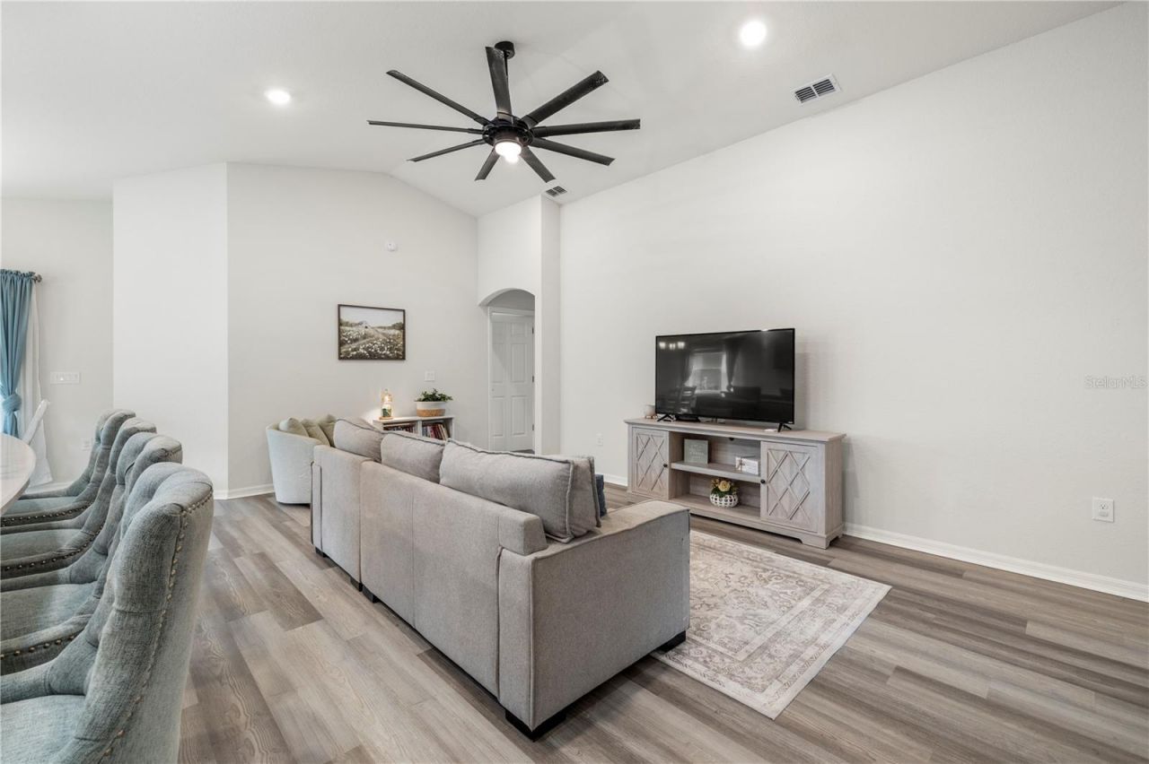 35542 Bellington Boulevard , Zephyrhills, FL 33541 Photo