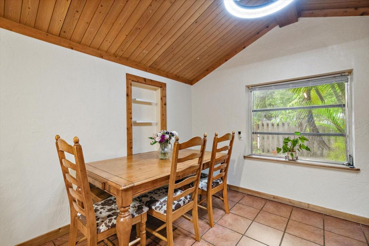 4102 Royal Palm Avenue , Sarasota, FL 34234 Photo