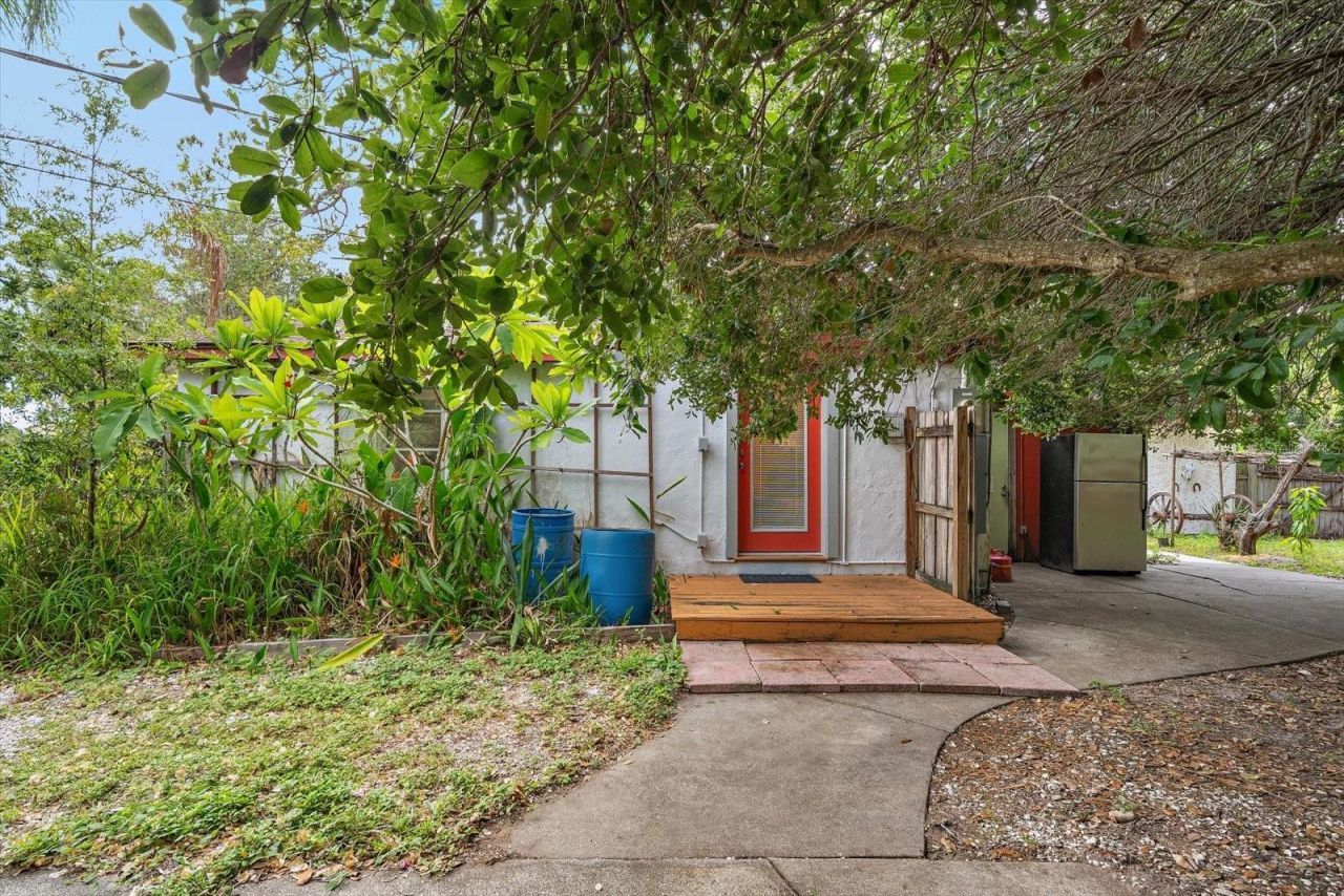 4102 Royal Palm Avenue , Sarasota, FL 34234 Photo