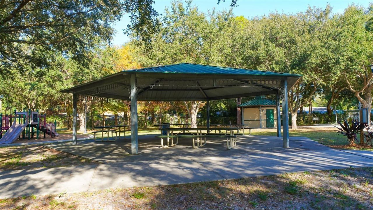 4102 Royal Palm Avenue , Sarasota, FL 34234 Photo