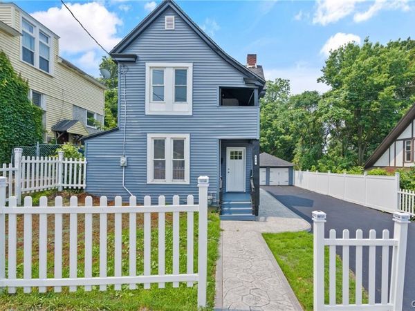 430 Maple Street , Syracuse, NY 13210