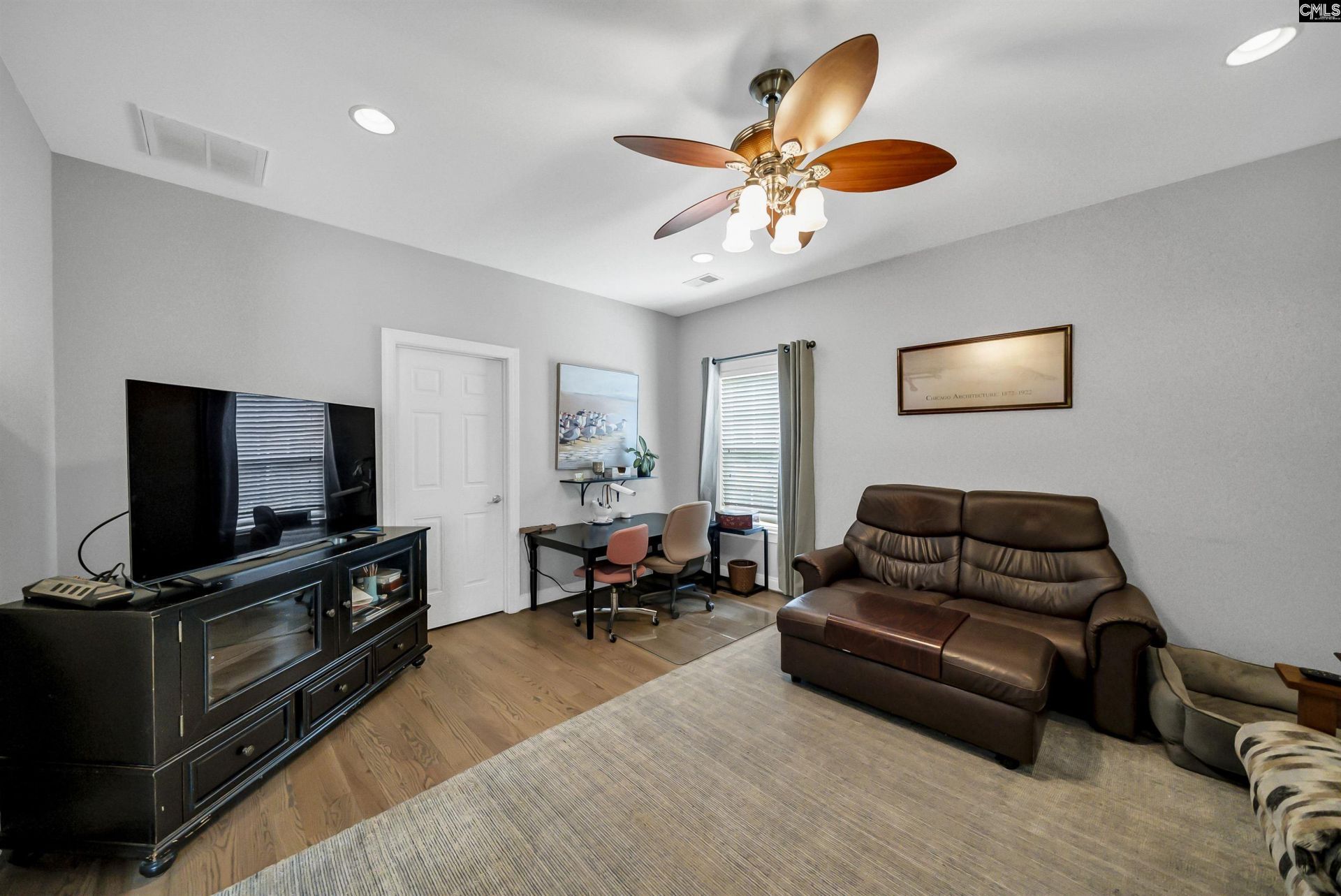 332 Kelsey Glen Drive Photo 45