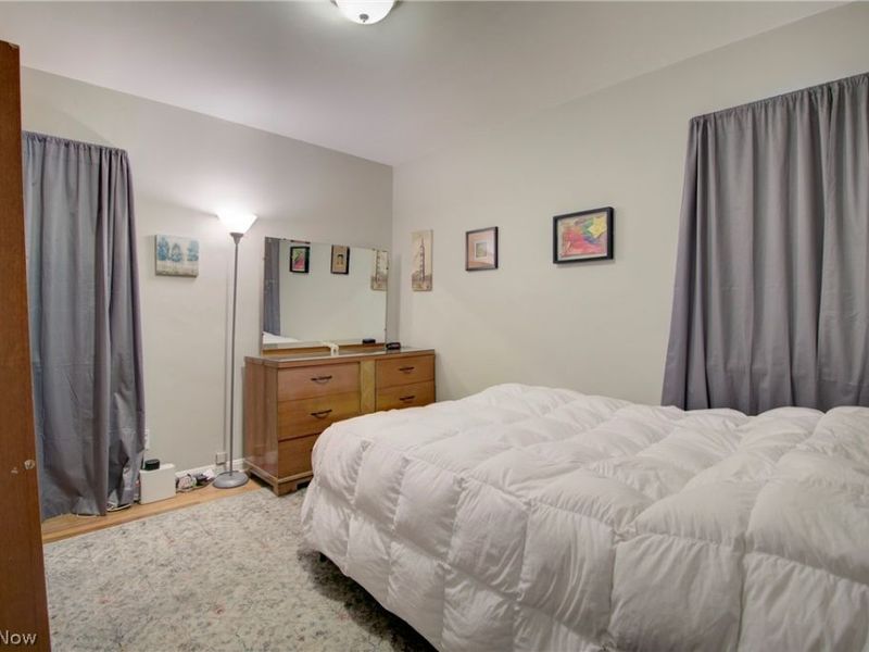 3301 Warren Road, Cleveland, OH 44111 Photo 12