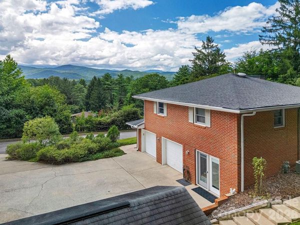 337 Delphia Drive , Brevard, NC 28712