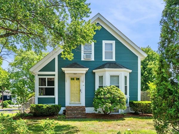 16 Budleigh Avenue, Beverly, MA 01915