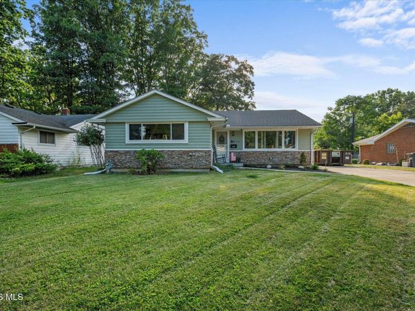 6023 W Benalex Drive, Toledo, OH 43612