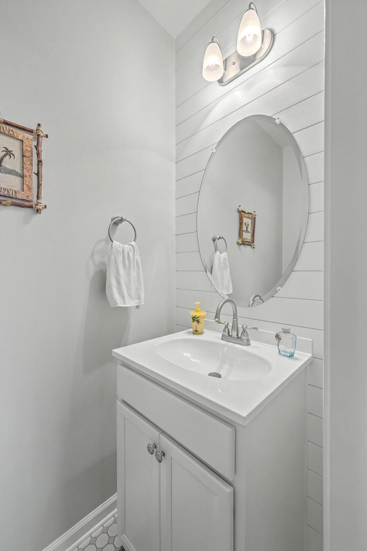 166 Kirkland Street Photo 13