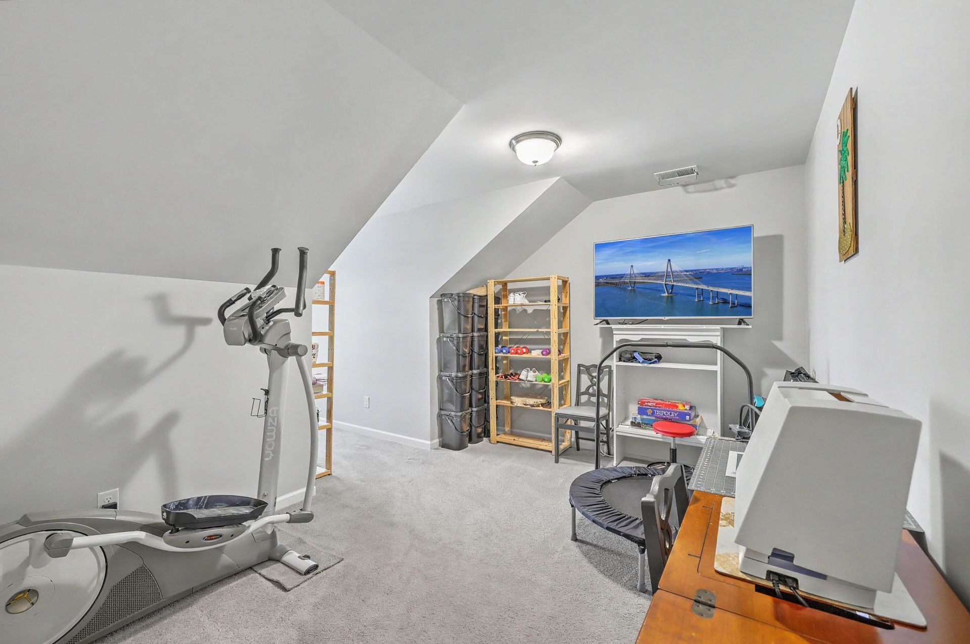 166 Kirkland Street Photo 24