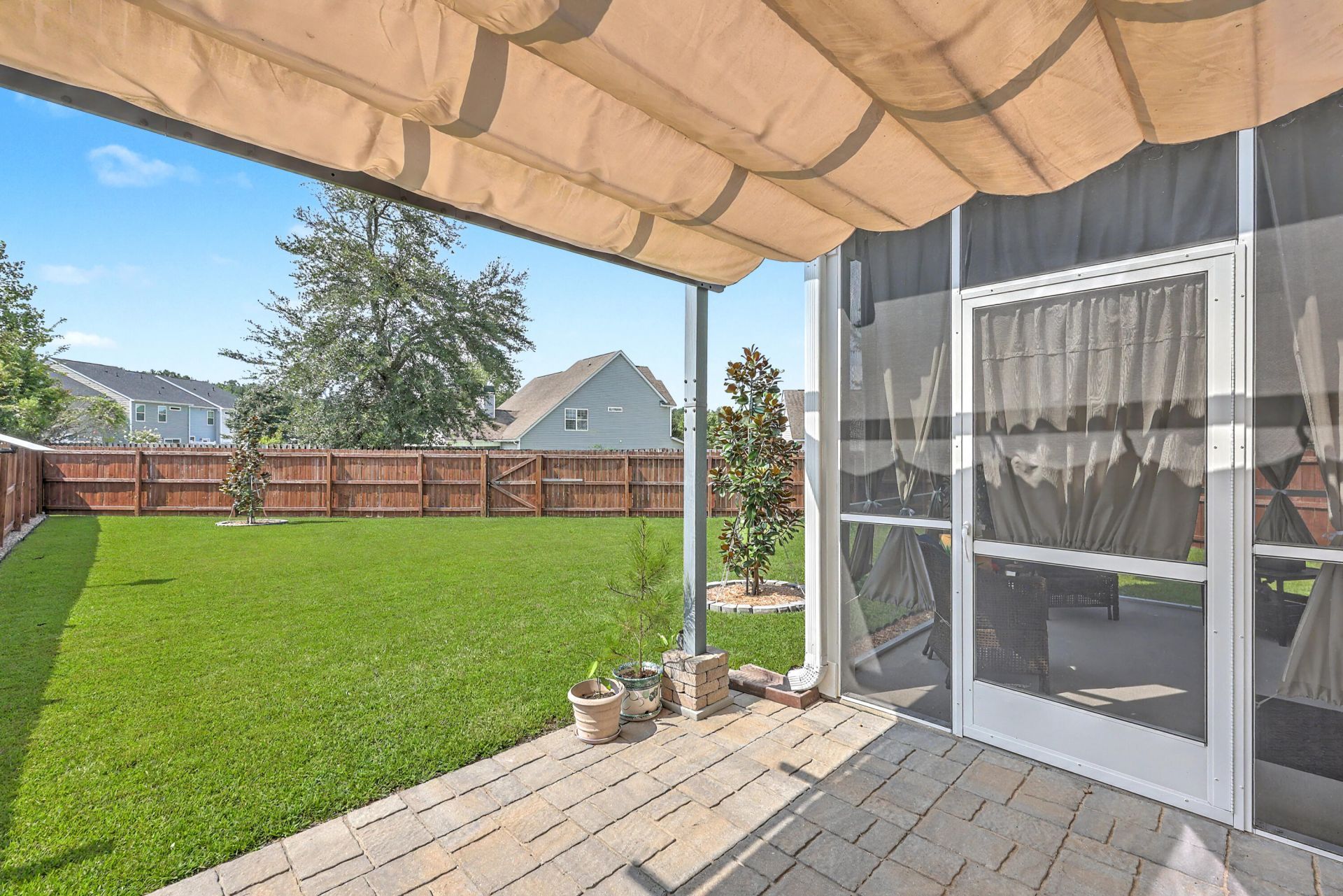 166 Kirkland Street Photo 30