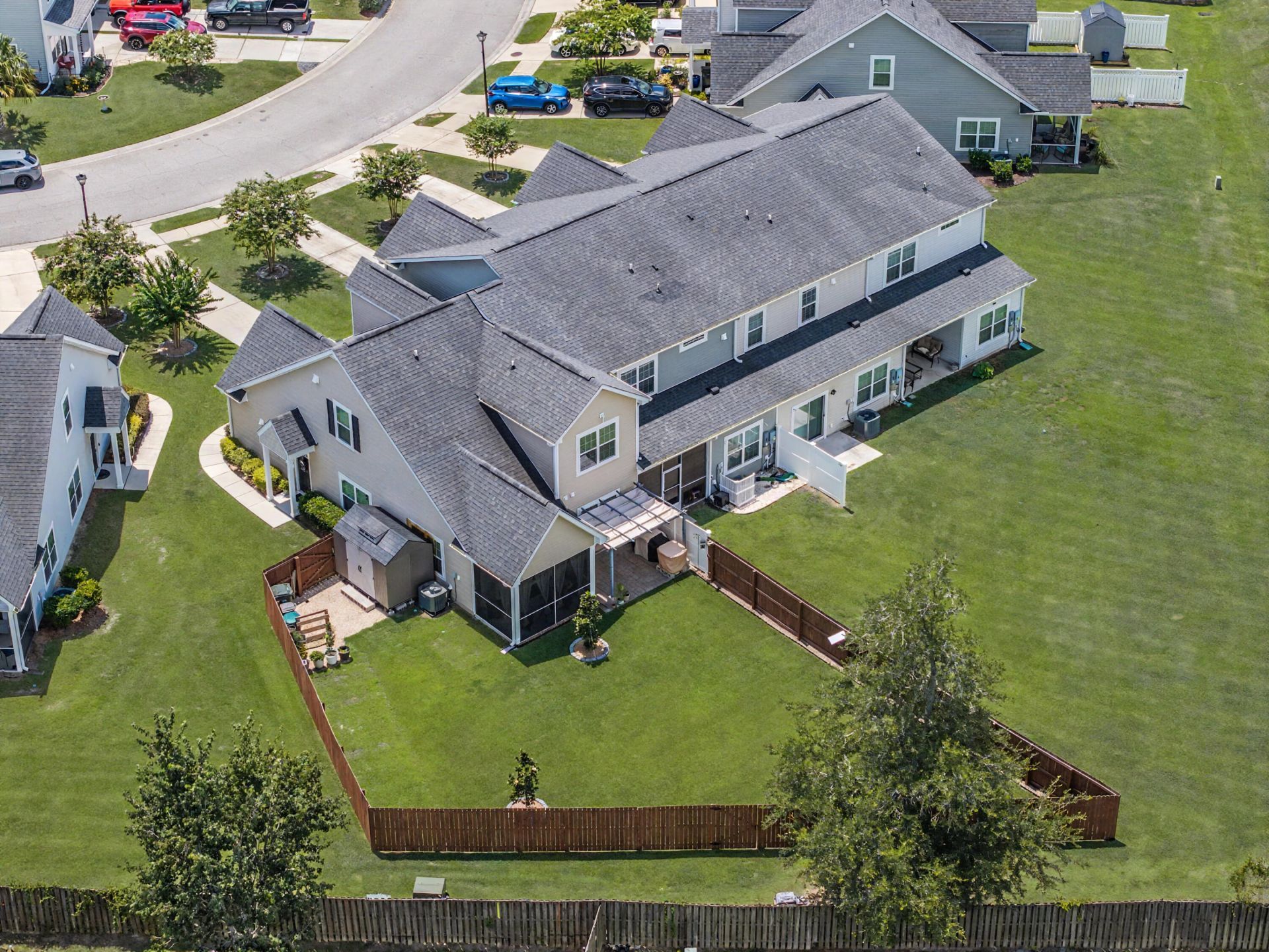 166 Kirkland Street Photo 43