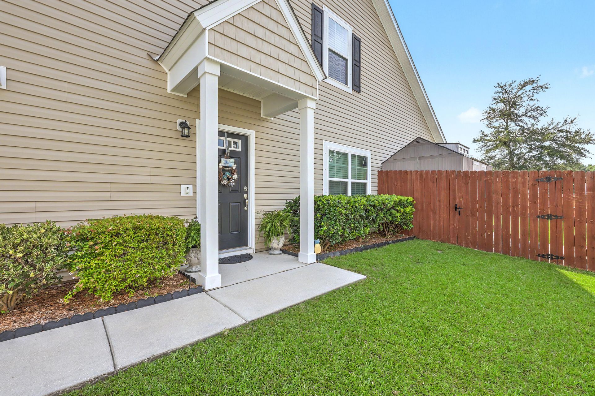 166 Kirkland Street Photo 5