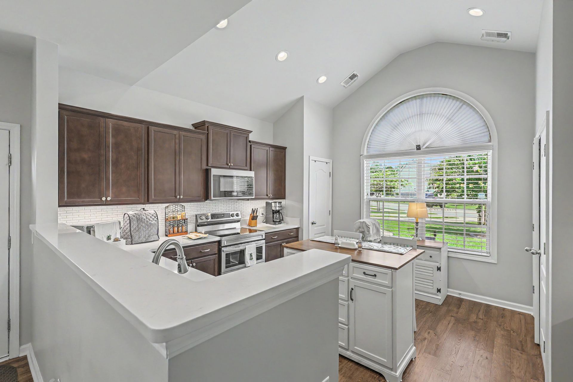 166 Kirkland Street Photo 9