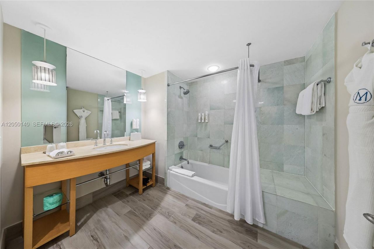 Please Call For Address, Unit 1406, Sunny Isles Beach, FL 33160 Photo