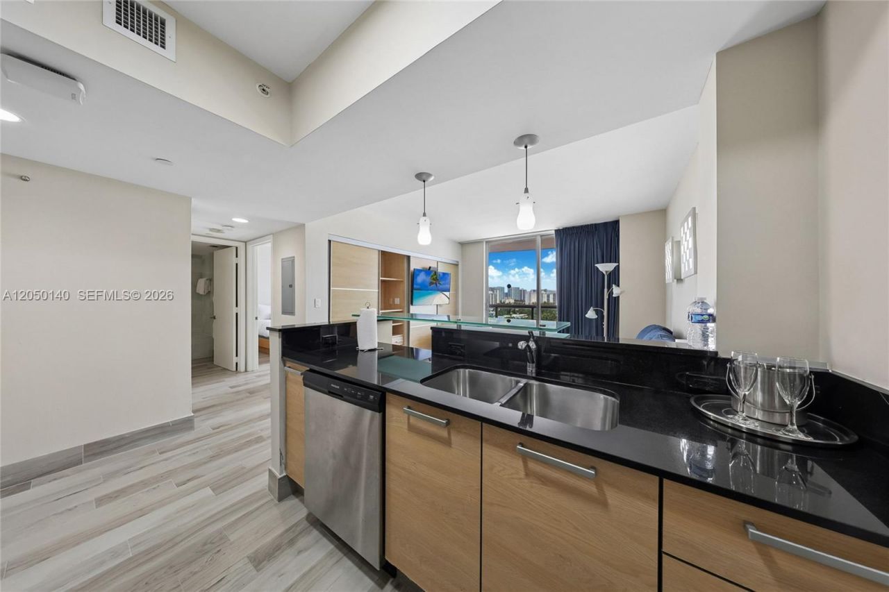 Please Call For Address, Unit 1406, Sunny Isles Beach, FL 33160 Photo