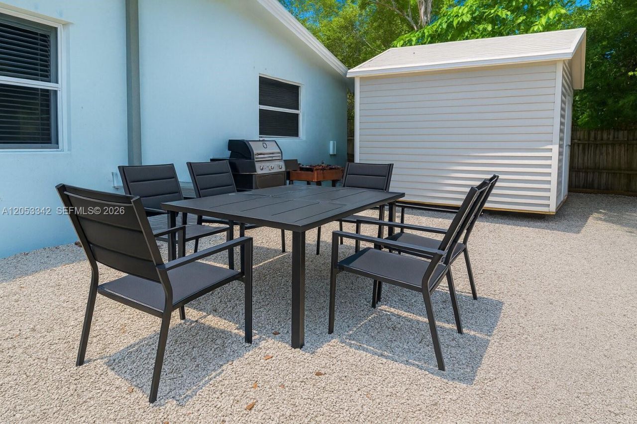 605 SW 14th Ter , Fort Lauderdale, FL 33312 Photo